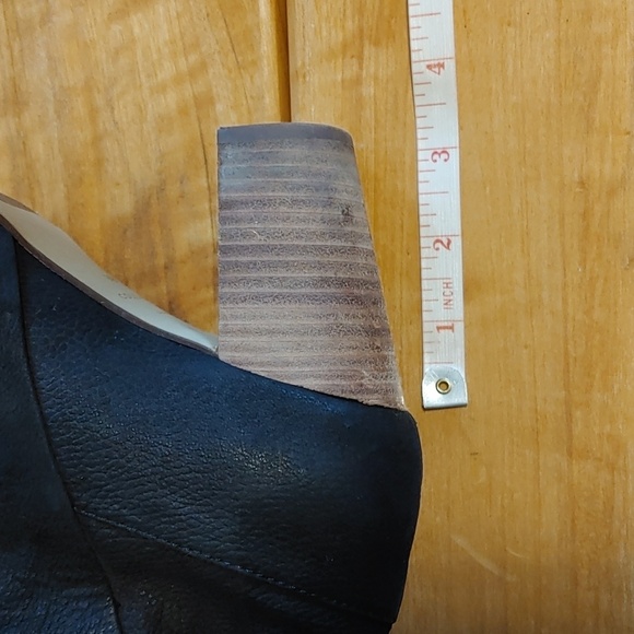 Women's Cole Haan Black Leather Ankle Boots 9B - Picture 13 of 13